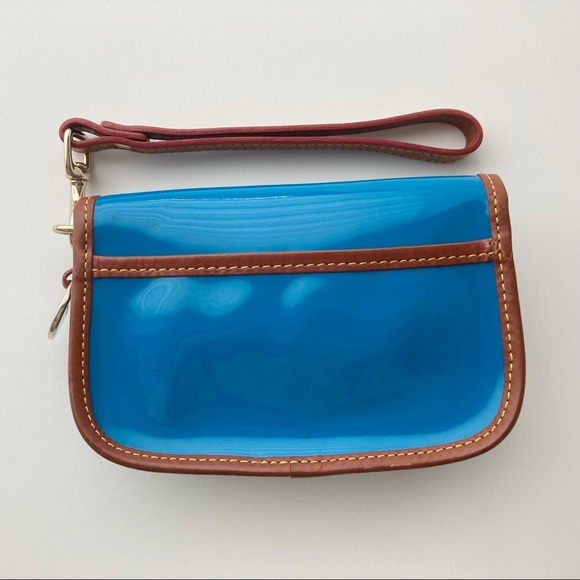Dooney & Bourke Patent Wristlet - Picture 5 of 9